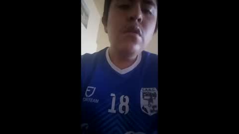 Snapshot of sumikik chatting on 12/15/25, 12:31 sumikik online show from 12/15/25, 12:31