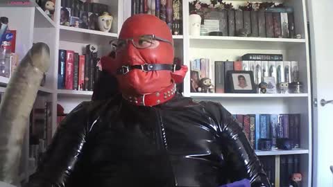 Snapshot of sumisolatex chatting on 09/17/25, 03:03 Sumisolatex online show from 09/17/25, 03:03
