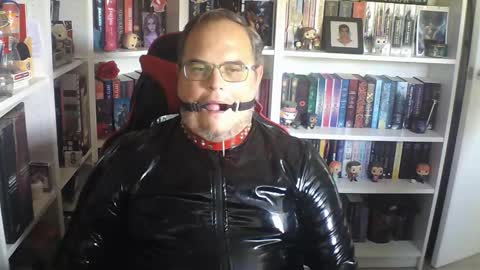 Snapshot of sumisolatex chatting on 10/04/25, 03:21 Sumisolatex online show from 10/04/25, 03:21