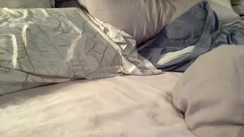 Snapshot of summer_isla chatting on 11/26/25, 06:31 Summer online show from 11/26/25, 06:31