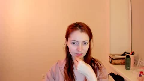 Summer Preston online show from 12/19/25, 02:51