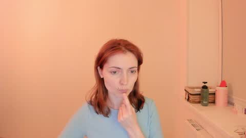 Snapshot of summer_preston chatting on 05/21/26, 01:01 Summer Preston online show from 05/21/26, 01:01