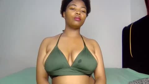 Snapshot of summer_tee chatting on 03/26/26, 06:02 summer online show from 03/26/26, 06:02