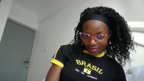 summerbuddy online show from 11/28/25, 01:36