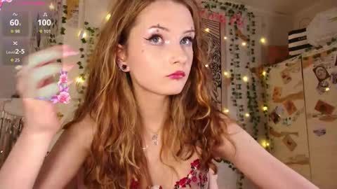 Snapshot of summerhazee chatting on 11/07/25, 06:30 summerhazee online show from 11/07/25, 06:30