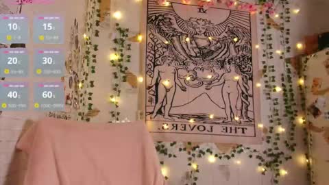 Snapshot of summerhazee chatting on 02/16/26, 06:15 summerhazee online show from 02/16/26, 06:15