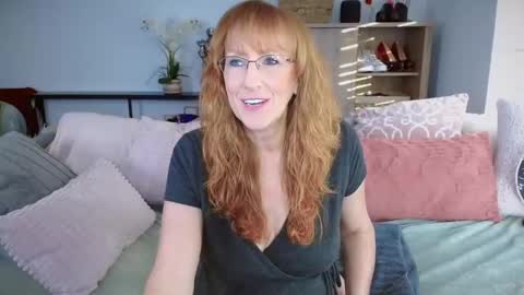 SummerKnightzzz online show from 01/22/25, 01:11