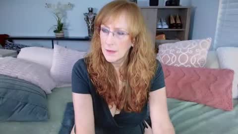 SummerKnightzzz online show from 02/11/25, 01:09