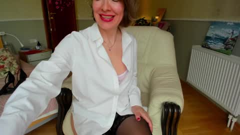 summerliza online show from 05/11/26, 02:45