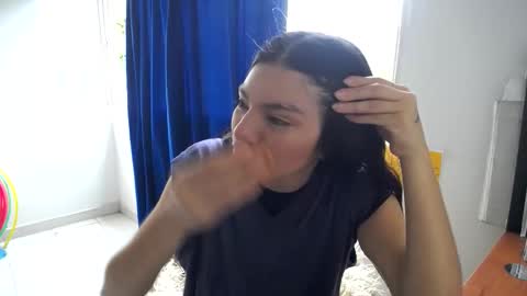 Snapshot of sun1moon6 chatting on 02/25/26, 02:48 moon1 online show from 02/25/26, 02:48