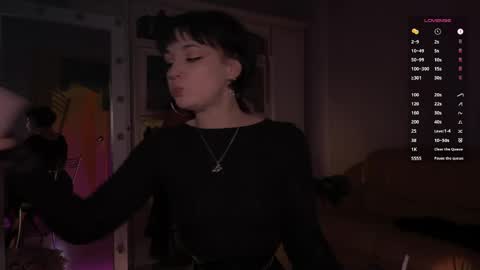 Miss Nelly online show from 05/18/26, 07:31
