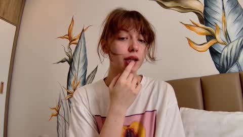 luna online show from 01/29/25, 02:40