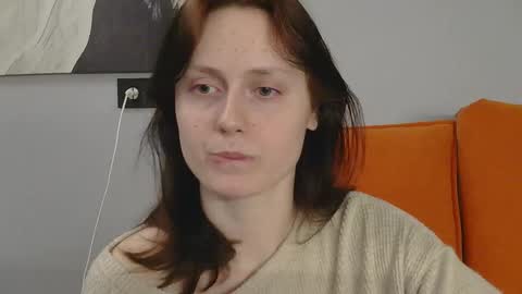 Snapshot of sun_sparkle chatting on 02/05/26, 03:38 Olivia online show from 02/05/26, 03:38