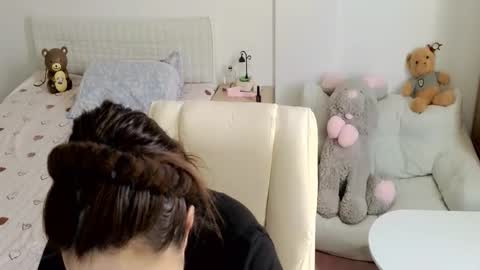 Lucis online show from 12/01/25, 07:35