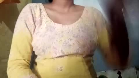 Snapshot of sunali_jain03 chatting on 04/09/26, 04:34 sunali_jain03 online show from 04/09/26, 04:34