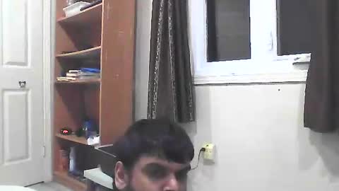Snapshot of sundoog chatting on 04/21/26, 01:42 Sundoog online show from 04/21/26, 01:42