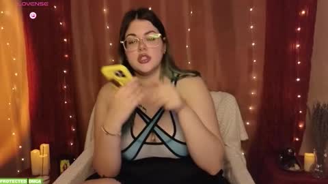 Tina. Im topless model  online show from 09/28/25, 08:09