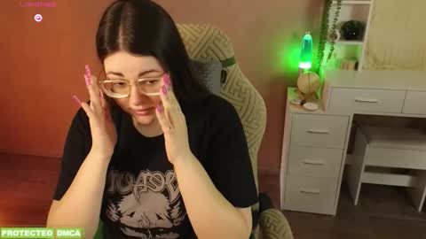 Tina. Im topless model  online show from 02/22/26, 09:30