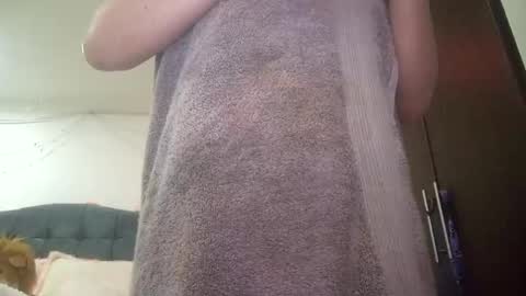 Jeraldine online show from 12/22/24, 01:34