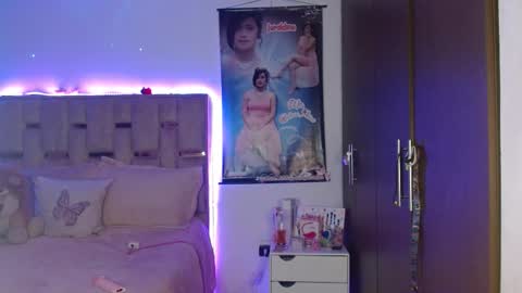 Jeraldine online show from 02/15/26, 08:35