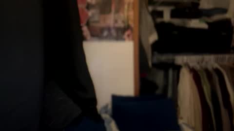 Snapshot of sunflowerxo chatting on 03/16/26, 05:44 Sofie online show from 03/16/26, 05:44