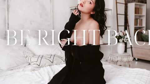 Amy online show from 12/06/24, 01:29