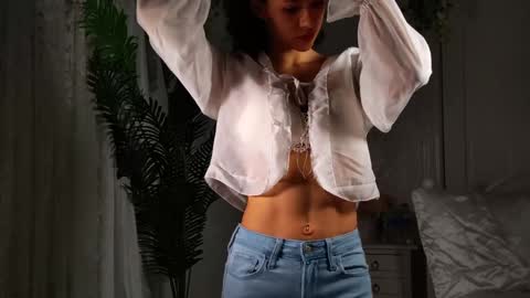 Snapshot of sunluscious chatting on 01/17/26, 11:48 sunluscious online show from 01/17/26, 11:48