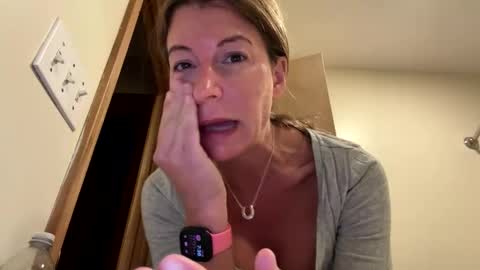 Snapshot of sunnbabe92485 chatting on 10/09/25, 11:36 sunnbabe92485 online show from 10/09/25, 11:36