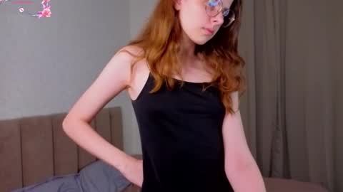 Becky online show from 09/08/25, 03:22