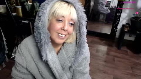 Sunni Knight online show from 09/29/25, 01:11