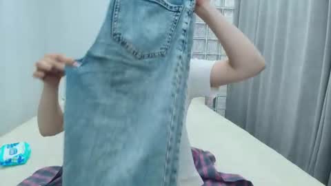 Snapshot of sunny__sammy chatting on 06/17/26, 12:57 Sammy online show from 06/17/26, 12:57