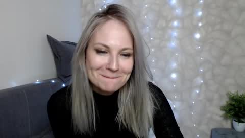 Naomi online show from 12/13/24, 12:09