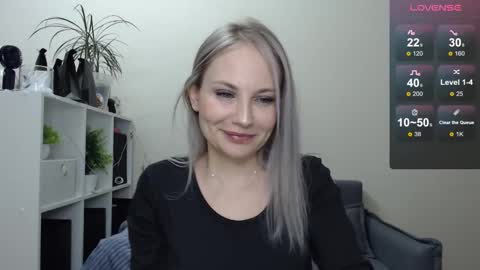 Naomi online show from 01/02/25, 08:13