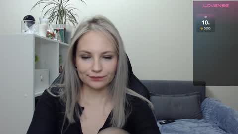 Naomi online show from 01/28/25, 07:00