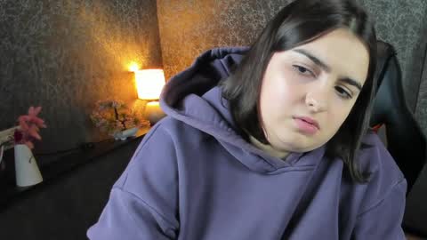 Snapshot of sunny_fanny chatting on 03/27/26, 11:32 Sunny online show from 03/27/26, 11:32