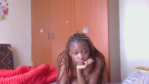 Snapshot of sunny_kitty25 chatting on 06/26/26, 09:35 Sunny kitty25 online show from 06/26/26, 09:35