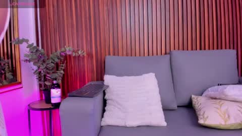 SUNNY online show from 07/04/26, 04:51