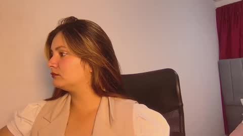 sunnycurvymf online show from 03/17/26, 09:18