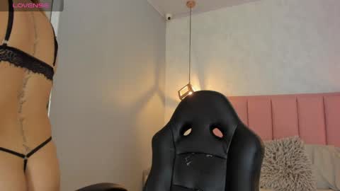  S U N N Y online show from 06/03/26, 12:52