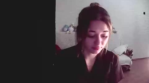 Snapshot of sunnygirlnicole chatting on 02/06/25, 04:36 SunnyGirlNicole online show from 02/06/25, 04:36