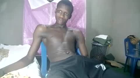 Sunnyblack2 online show from 03/12/25, 10:39