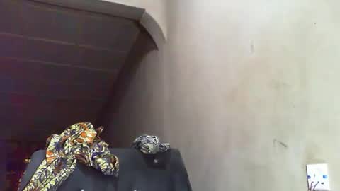 Sunnyblack2 online show from 11/18/25, 09:47