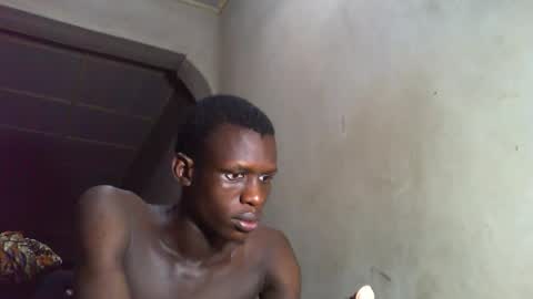 Sunnyblack2 online show from 11/21/25, 10:03