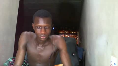 Sunnyblack2 online show from 12/14/25, 01:27