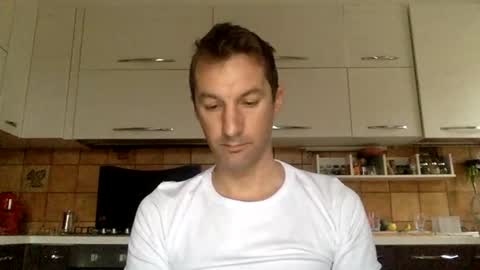 Snapshot of sunnypepito23 chatting on 11/09/25, 06:44 sunnypepito23 online show from 11/09/25, 06:44