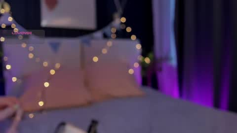 Risha online show from 02/22/25, 06:17