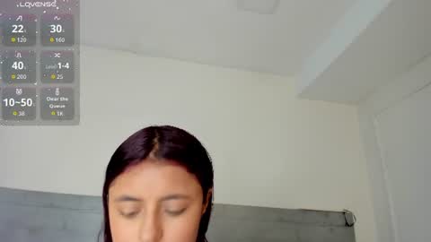 sunnywhitee online show from 06/20/26, 07:16