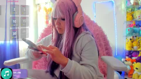 Snapshot of sunofureku_melody chatting on 01/30/25, 05:49 RAVENCLAU GIRL online show from 01/30/25, 05:49