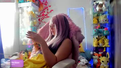 Snapshot of sunofureku_melody chatting on 02/20/25, 09:42 RAVENCLAU GIRL online show from 02/20/25, 09:42
