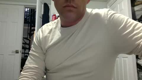 Snapshot of sunrise5555 chatting on 10/27/25, 09:30 sunrise5555 online show from 10/27/25, 09:30